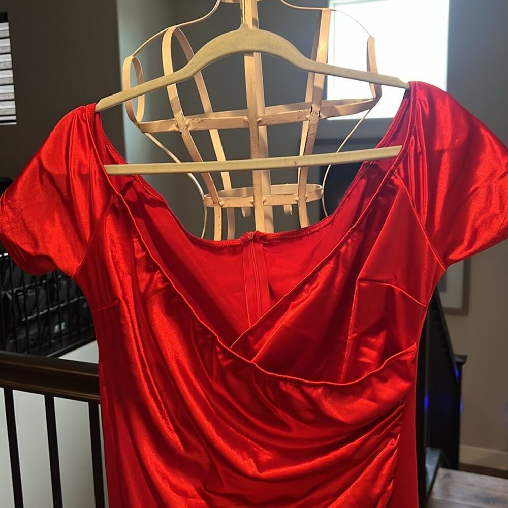 Red Gown EUC Sz XL perfect for Halloween Jessica rabbit red cosplay ball gala - Picture 2 of 6